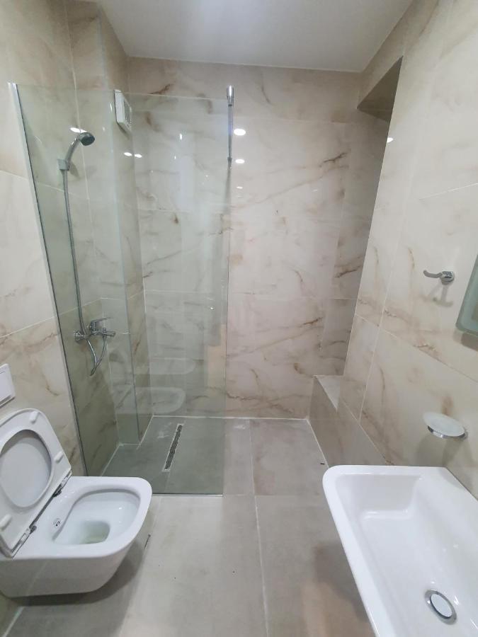 #New Luxury Apartment Тирана Экстерьер фото