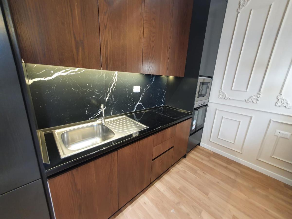 #New Luxury Apartment Тирана Экстерьер фото