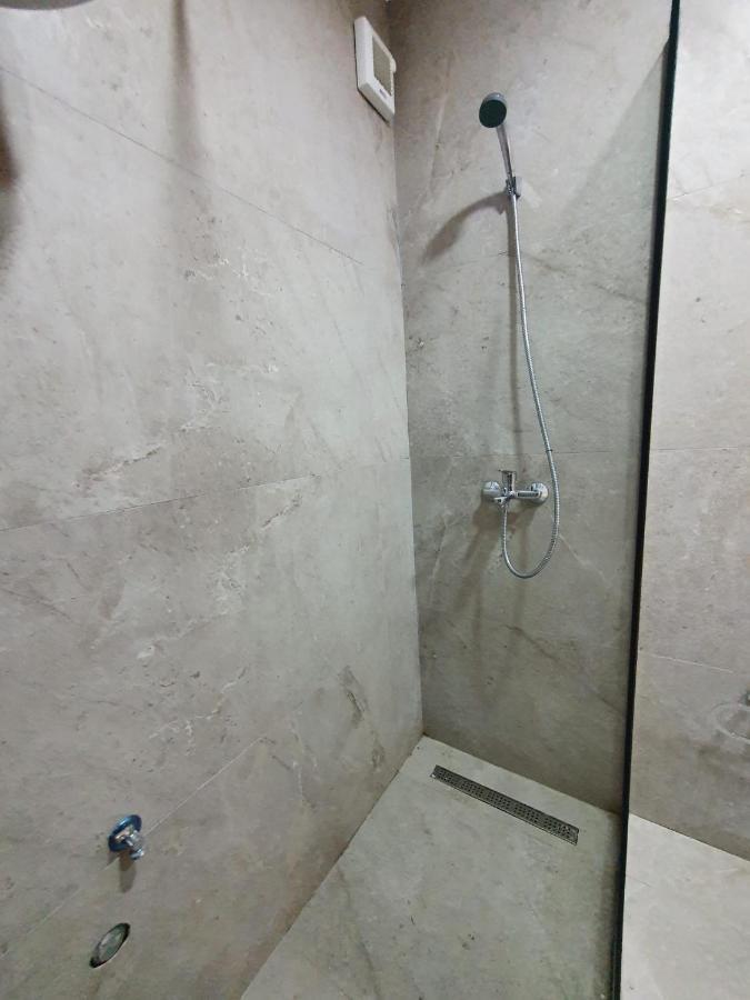 #New Luxury Apartment Тирана Экстерьер фото